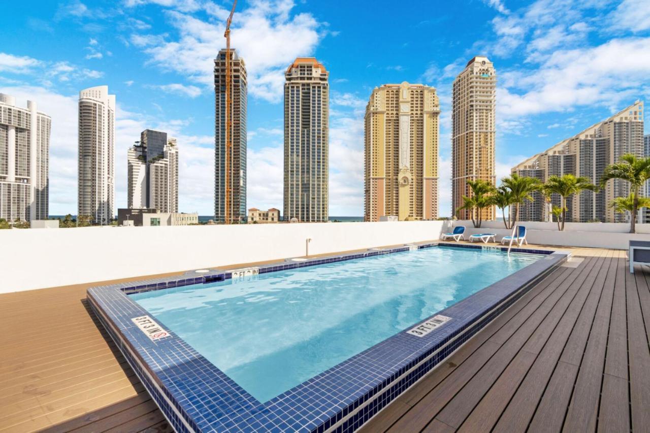 Roami At Sunny Isles Apartman Miami Beach Kültér fotó